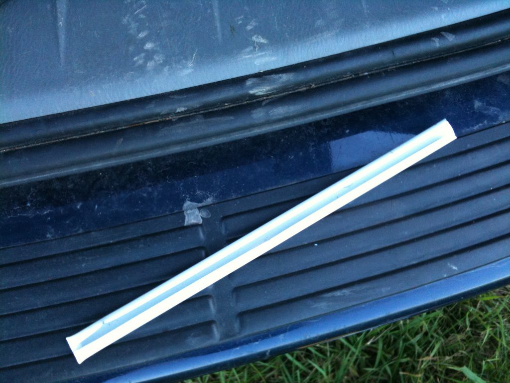 makeshift hive tool